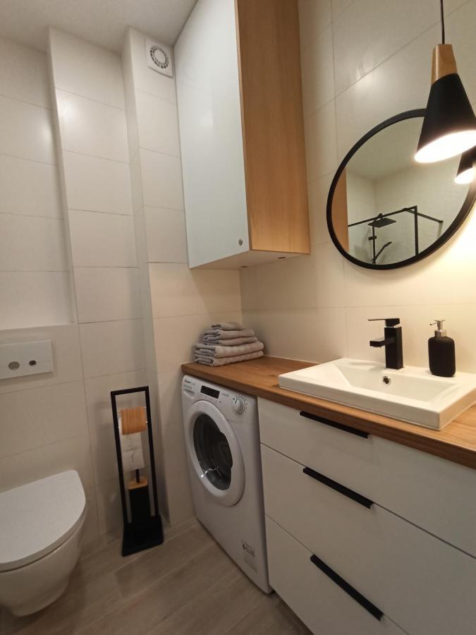 Appartamento Apartament Wrzesnia II Esterno foto