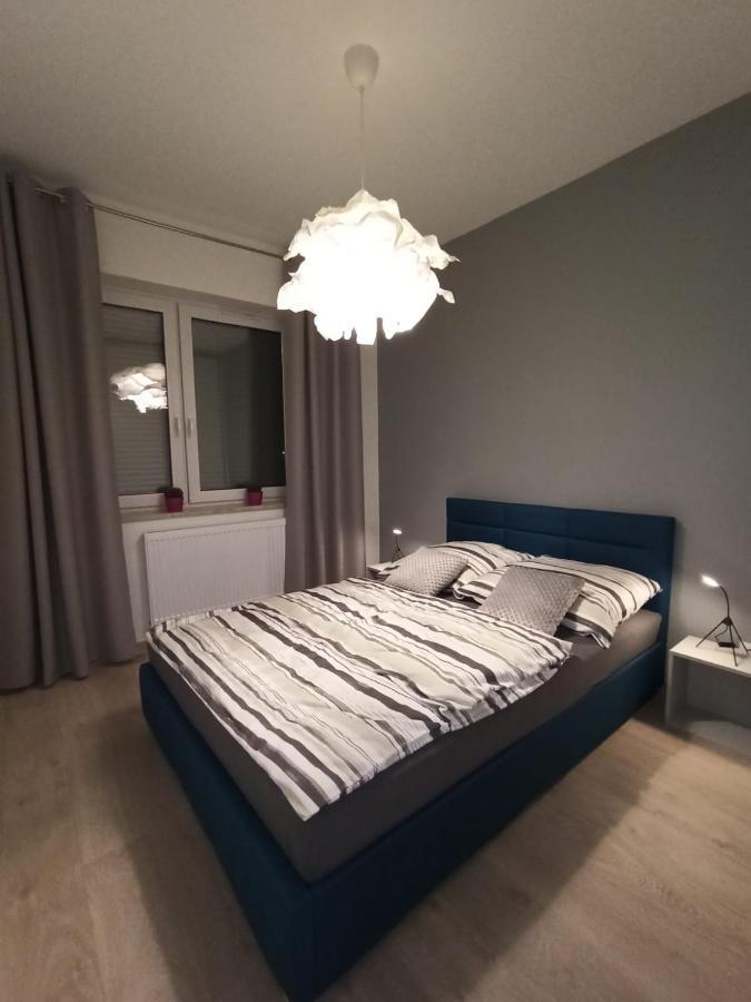 Appartamento Apartament Wrzesnia II Esterno foto